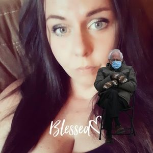 Meet your Posher, Cassandra